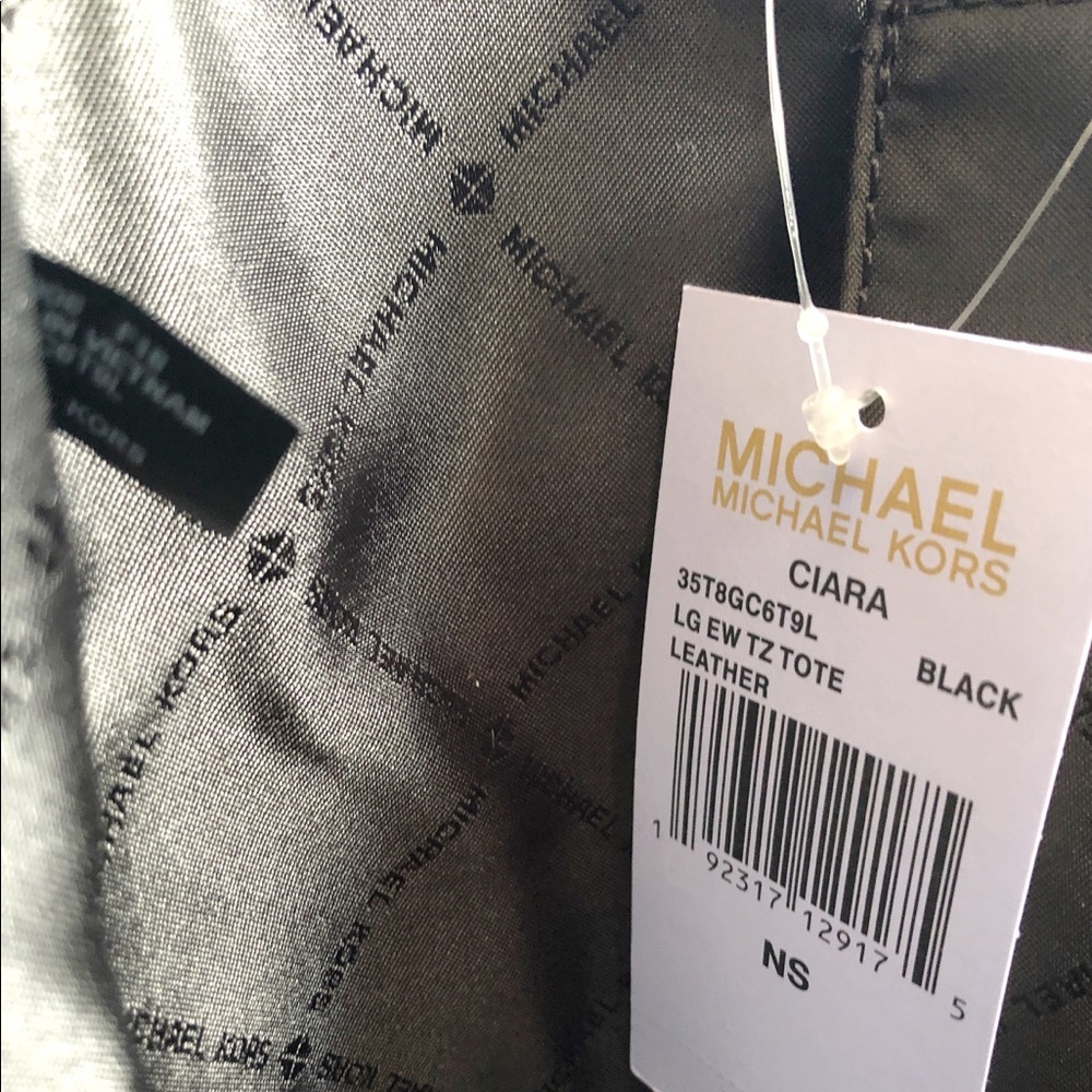 ‼️SALE‼️👜💕-NWT Michael Kors Large Top Zip Tote - Picture 8 of 8